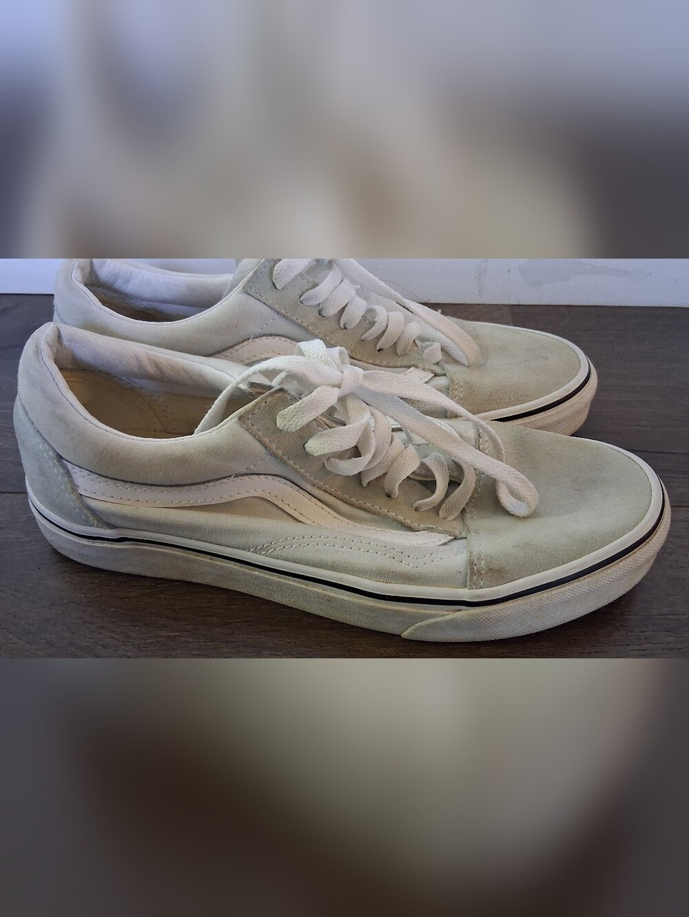 Vans Women's Low-Top Mint Green Suede Canvas Sneakers Size 8.5